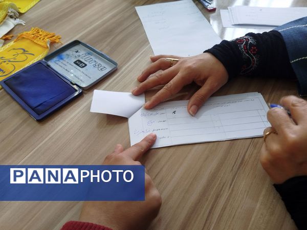 انتخابات شورای دانش‌آموزی در شهرستان فاروج 