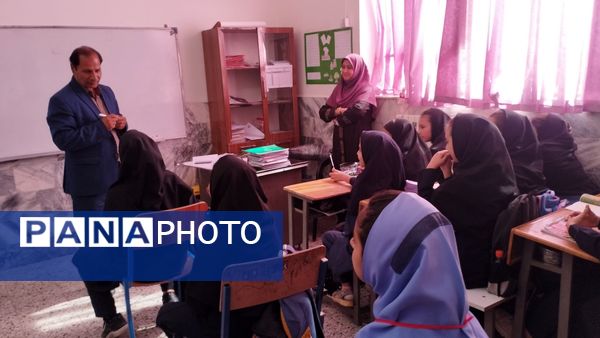 حضور راهبر آموزش و پرورش شهرستان خلیل‌آباد در آموزشگاه فرهنگ 