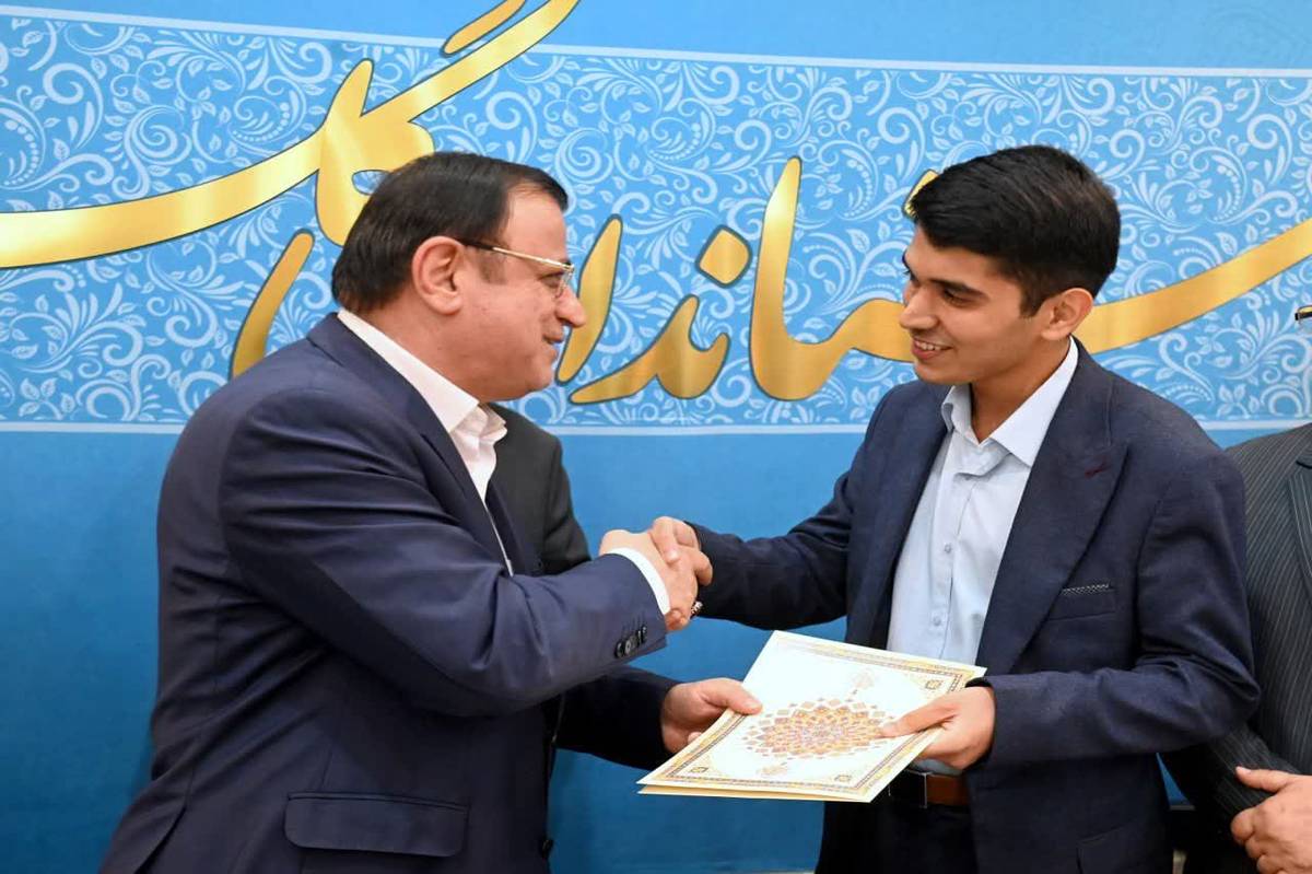 دانشآموزخبرنگار خبرگزاری پانا مشاور استاندار گلستان شد
