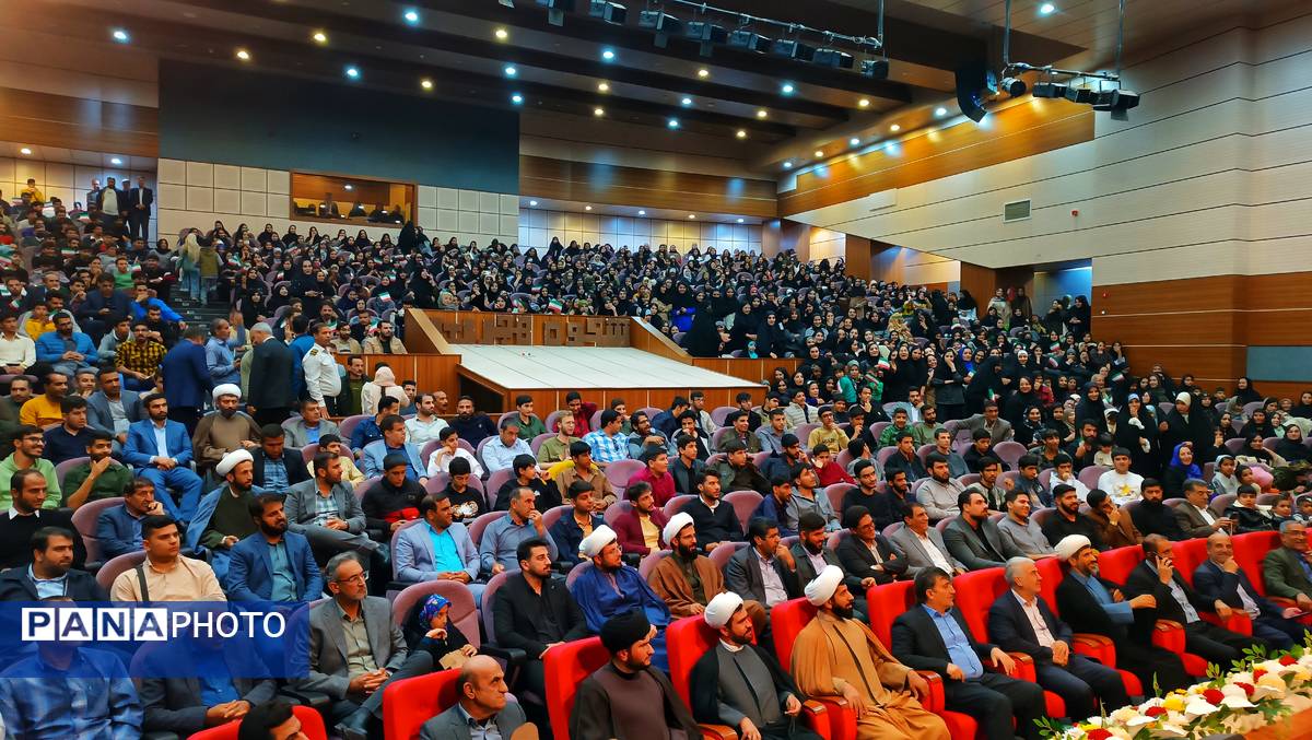 همایش بزرگ «شکوه هجرت» با حضور پرشور دانشجویان و فعالان فرهنگی در دانشگاه یاسوج