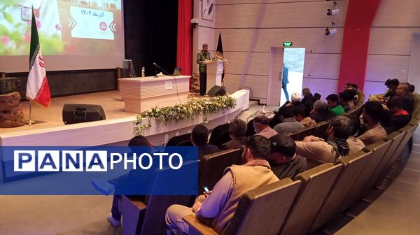 دوره توانمندسازی «خادمین شهدا» ویژه کادر اجرایی شبکه خادمین شهدای بام ایران