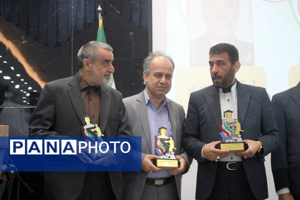 همایش تجلیل از برترین‌های کنکور سراسری 1403 استان بوشهر