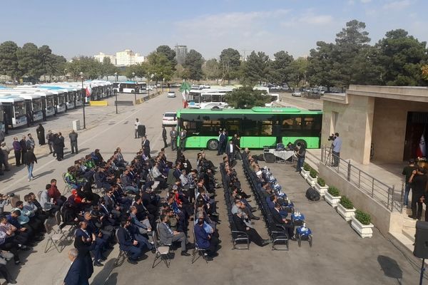 بهره‌برداری از ۳۵ اتوبوس جدید در ناوگان حمل‌ونقل عمومی مشهد
