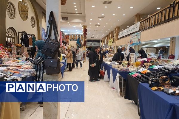 نمایشگاه برکت باحضور کارآفرینان طرح های اشتغال‌زایی در مشهد