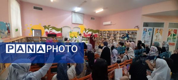 مراسم جشن سالروز میلاد امام هادی(ع) در کانون پرورش فکری شماره 4 قم