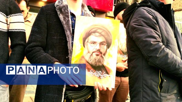 مراسم تشییع نمادین پیکر شهدای مقاومت در مشهد