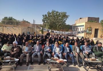 مراسم نواختن زنگ مهر و مقاومت در دبیرستان نمونه دولتی شهید نصرتی شهرستان خلیل آباد