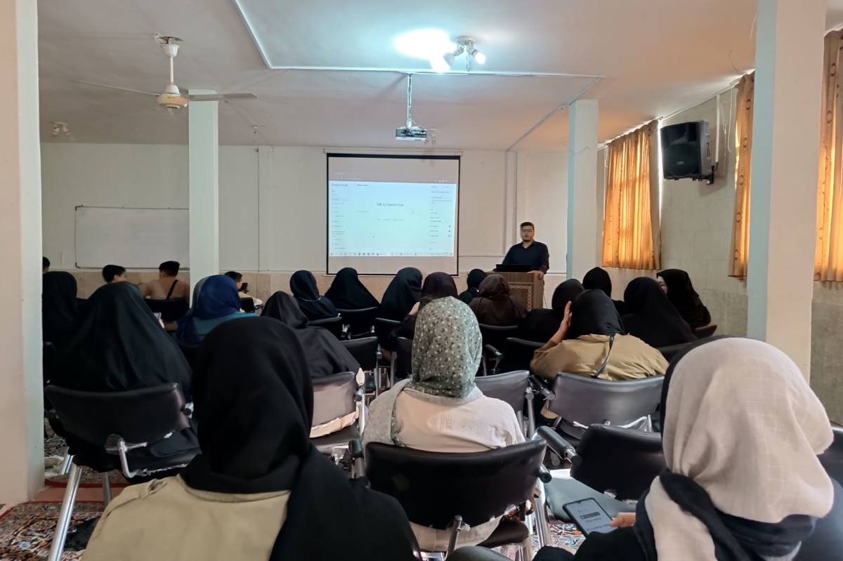 هدف اصلی برگزاری کلا‌های هوش مصنوعی ارتقای سواد رسانه و افزایش توانمندی نسل نوجوان است