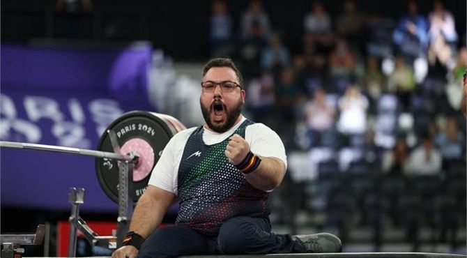 تمرین برای غرور؛ طلایه‌داران پاراوزنه‌برداری در مسیر درخشش جهانی