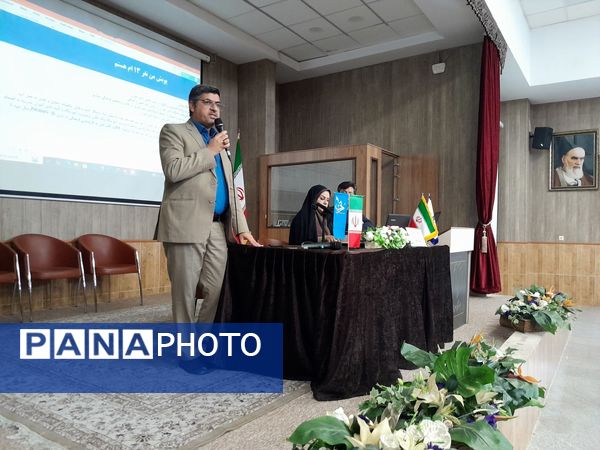 جلسه معاونین و مربیان پرورشی  ناحیه سه در دبیرستان مصلی نژاد حضرت زهرا(س)