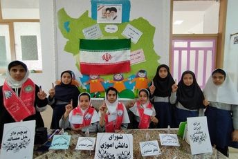 انتخابات شورای دانش آموزی در مدارس دخترانه شهر سورمق