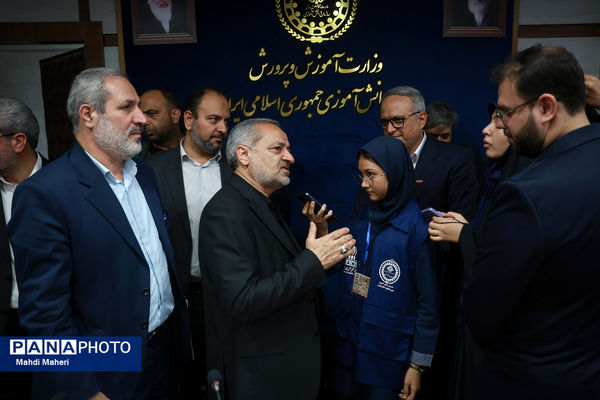 حضور وزیر آموزش و پرورش در خبرگزاری پانا به‌مناسبت روز خبرنگار