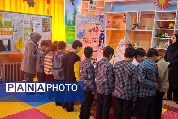 جشنواره بازی و یادگیری در دبستان پسرانه ملاصدرا 