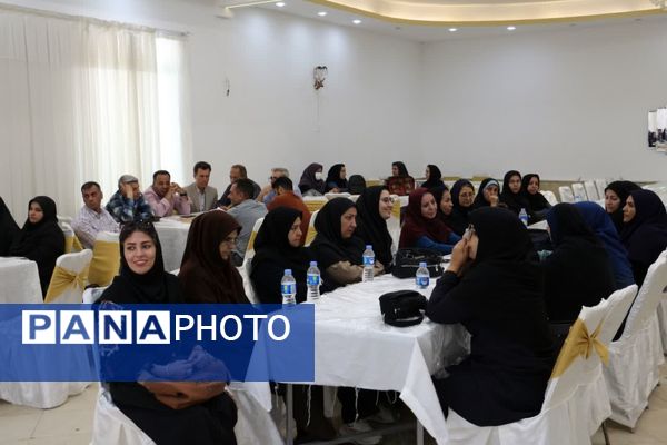 برگزاری همایش توانمندسازی مشاوران استان 