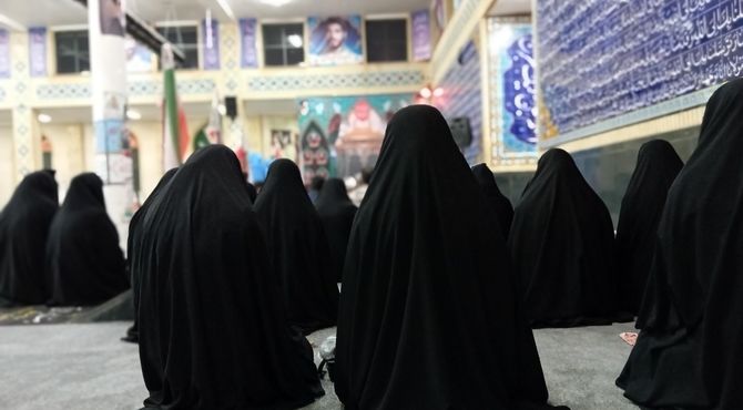 صدای پای محرم به گوش می‌رسد