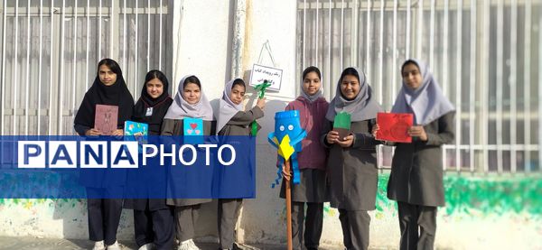 زنگ کتاب و کتابخوانی در مدرسه شهید نجفی فدافن به صدا درآمد