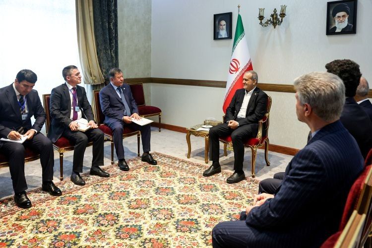 جهت کمک به توسعه اقتصادی در منطقه، میتوان پول مشترک ایجاد کرد