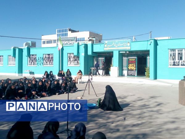 تئاتر خیابانی ارتفاعات الله اکبر در دبیرستان فاطمیه