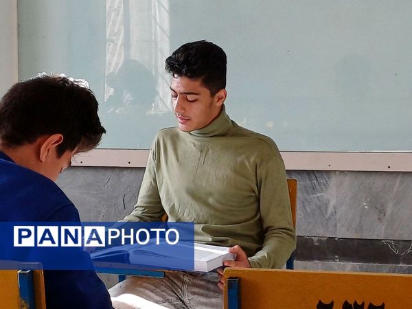 مسابقات آوایی پسران در مقاطع متوسطه اول و دوم در بروجرد