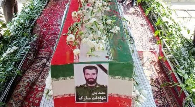  تشییع پیکر شهید سرگرد پاسدار محمد فقیه منزه در شهرک بهاران