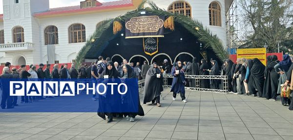 مراسم تشییع پیکر هفت شهید گمنام در رشت