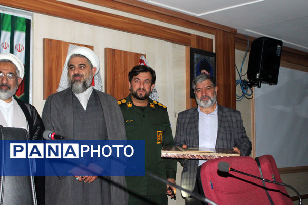 همایش معلم ماندگار در قم