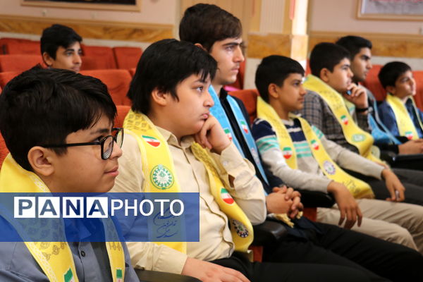 انتخابات مجمع دانش‌آموزی پسران پیشتاز شهرستان نظرآباد