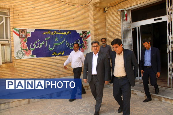 تقدیر از مدیر و کارکنان سازمان دانش‌آموزی استان بوشهر