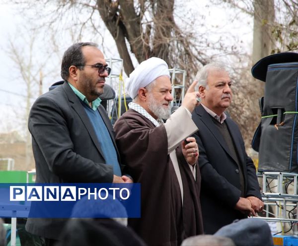 دعای ندبه و راهپیمایی پرشور مردم اسدآباد