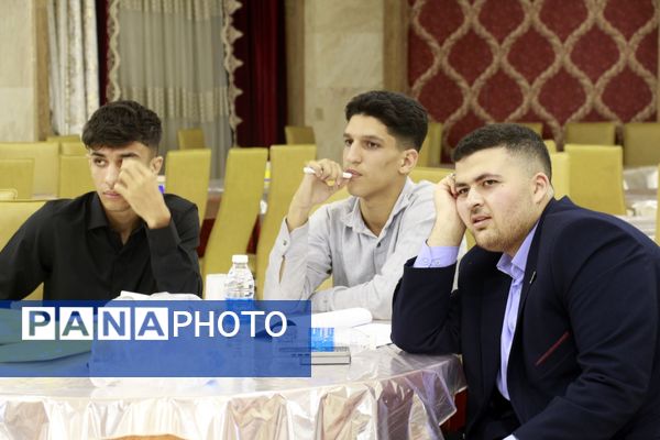 اولین نشست قطبی کمیسیون تربیت بدنی، بهداشت و سلامت مجلس دانش آموزی 