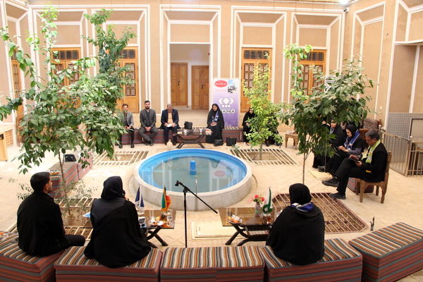 نشست مدیران سازمان دانش آموزی و رابطین پانا استان یزد