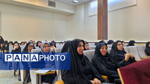 تحول مدیریتی در مدارس ابتدایی ناحیه ۶ مشهد با دوره کوچینگ سازمانی