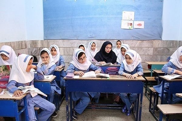 پدیده «فقر آموزشی» پیوندی ناگسستنی با شرایط اقتصادی خانواده‌ها دارد