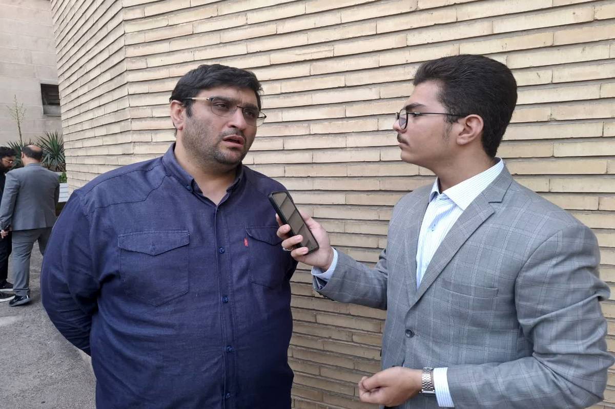افق شهردار مدرسه روشن و گرهگشا خواهد بود
