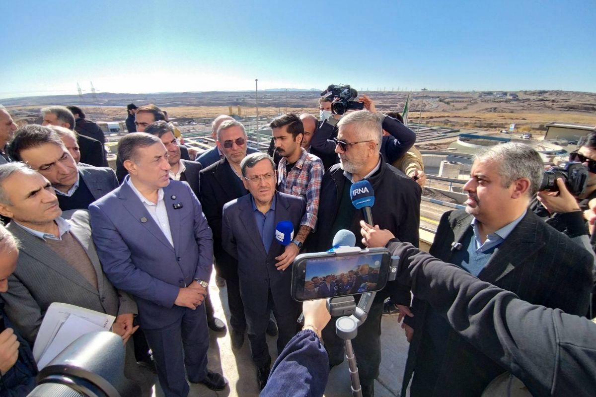 بازدید معاون اجرایی رئیس‌جمهور از طرح فاضلاب پرند