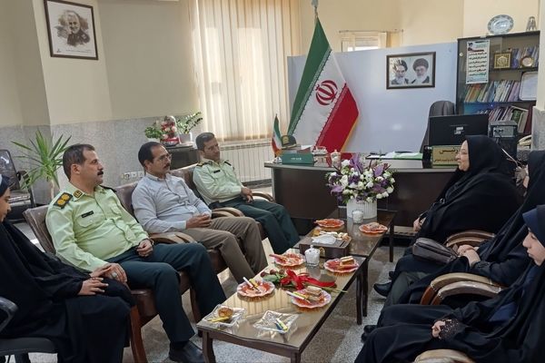 دیدار صمیمانه با پرسنل خدوم نیروی انتظامی نیشابور