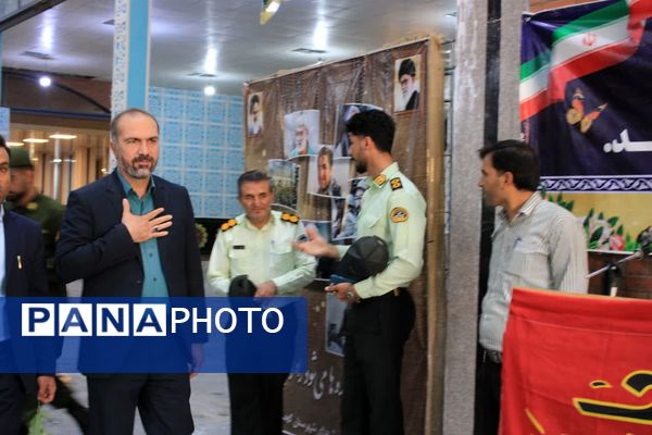 آیین غبارروبی و عطرافشانی گلزار شهدا در گچساران 