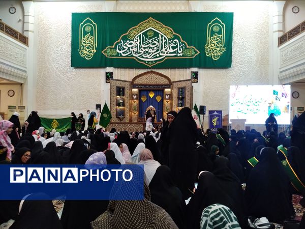 شادپیمایی و تجمع بزرگ دختران فاطمی در سومین حرم اهل بیت(ع)