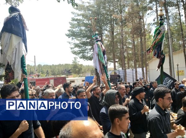 مراسم خیمه سوزان عصر عاشورا در بیرجند 