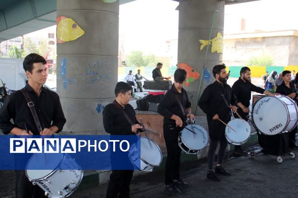 راهپیمایی دلدادگان حسینی در شهرستان سمنان