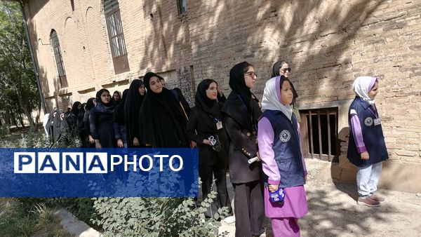 برگزاری اردوی «آموزشی - تفریحی» خبرنگاران پانا استان چهارمحال و بختیاری 
