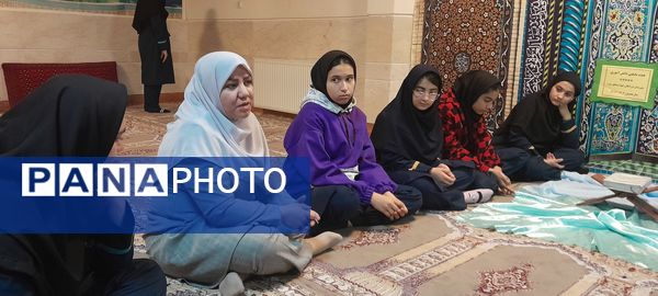برگزاری سه‌شنبه‌های مهدوی با حضور هیئت‌های مذهبی دانش‌آموزی در دبیرستان فرزانگان استعداد درخشان ملارد