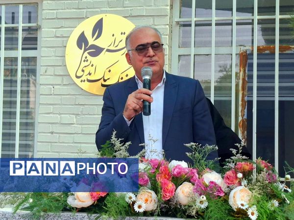 زنگ نیک اندیشی با هدف ترویج فرهنگ و مشارکت خیرین مدرسه ساز در هنرستان دکتر هادوی