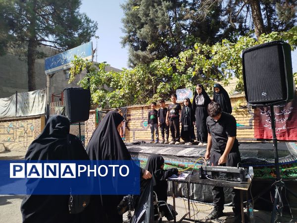 حضور مردم نیشابور در راهپیمایی جاماندگان اربعین حسینی