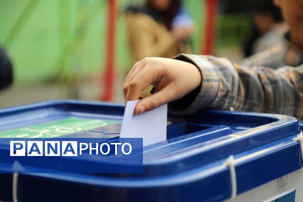 آیین نمادین کشوری بیست و هفتمین انتخابات شورای دانش‌‌آموزی
