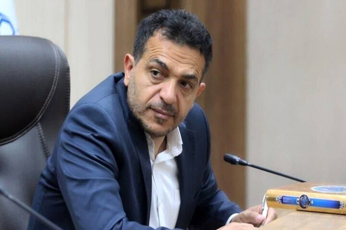فعالان سیاسی به جای تمرکز بر اختلافات جناحی، به فکر حل مشکلات کشور باشند