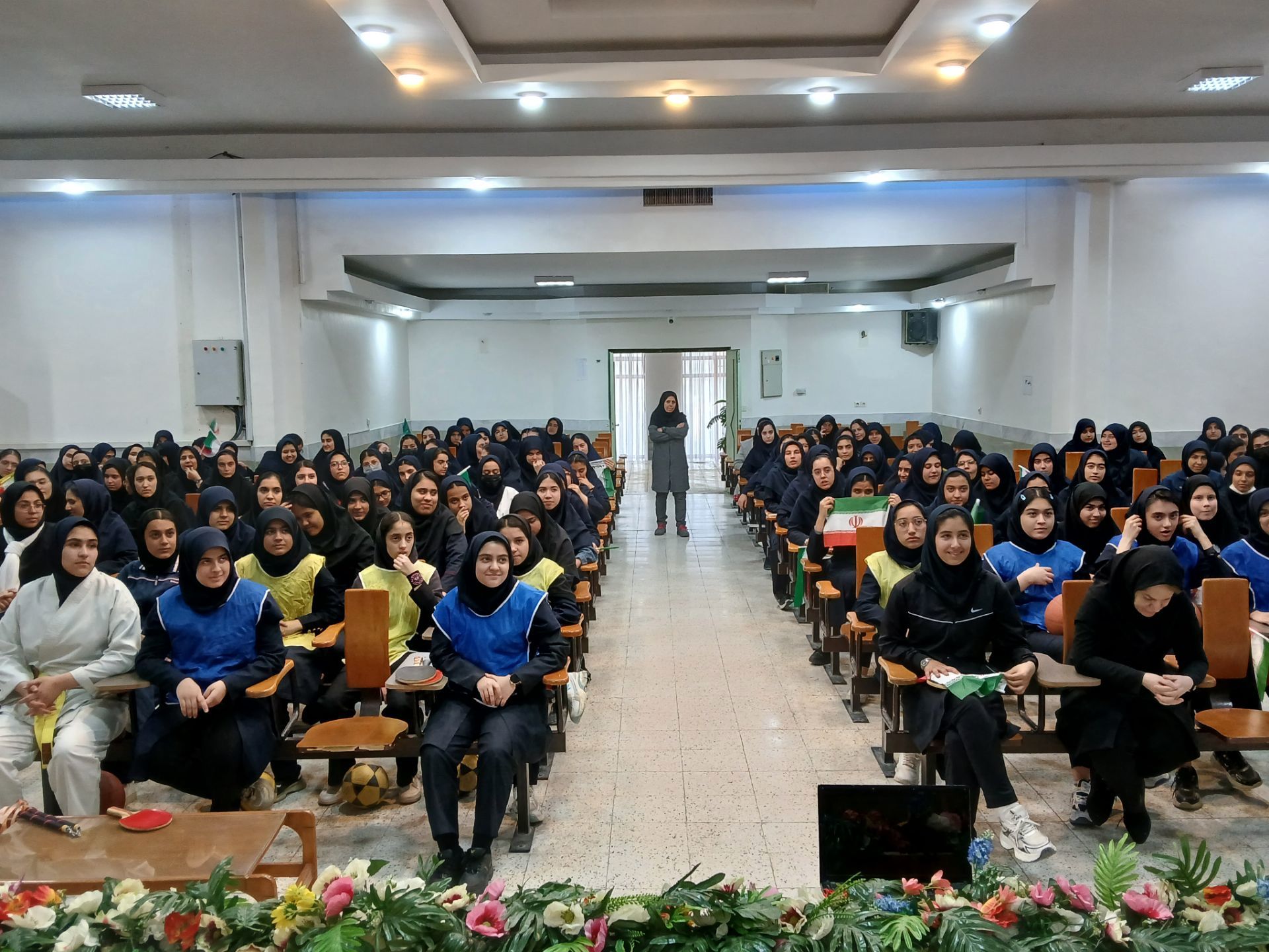 برگزاری المپیاد درون مدرسه ای در دبیرستان مهشید مصلی نژاد 