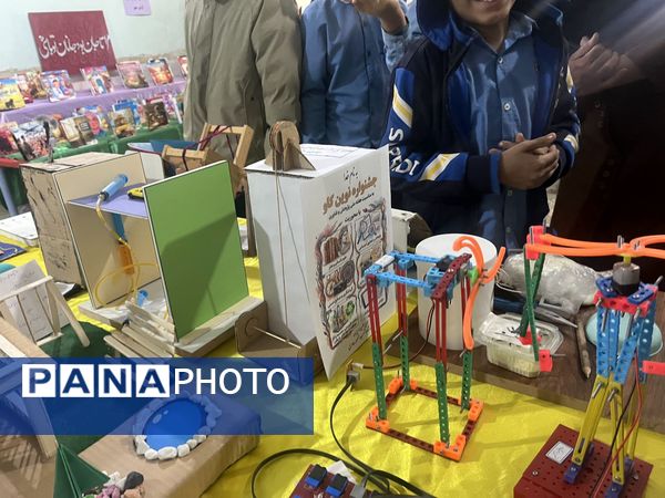 گوشه‌هایی از افتتاحیه جشنواره نوین‌ کاو در حاجی‌آباد