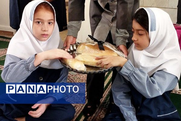 مراسم سوگواری ایام فاطمیه در دبستان موسی‌بن‌جعفر(ع) بهارستان‌دو