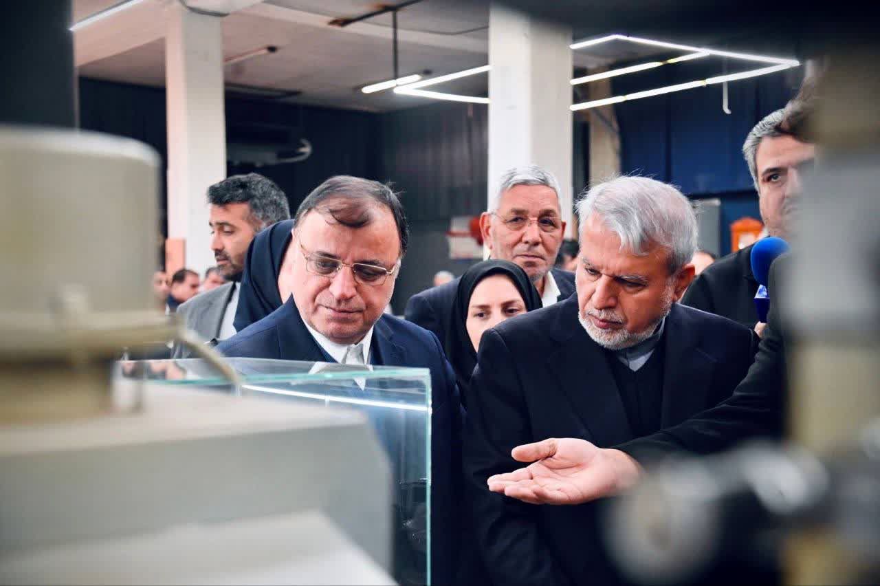 بازدید وزیر میراث‌فرهنگی از نخستین موزه تخصصی عکاسی کشور در گرگان